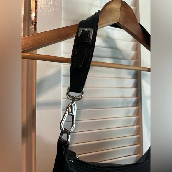 Longchamp Hobo Shoulder Bag - Picture 5 of 15